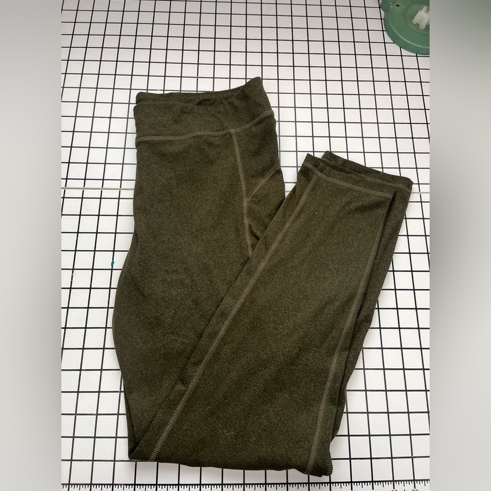 Green leggings